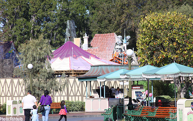 disneyland, In The Parks: Yellow Sky Tower Ride at Disneyland, Fantasy Faire, Refurbishments and Celebrations