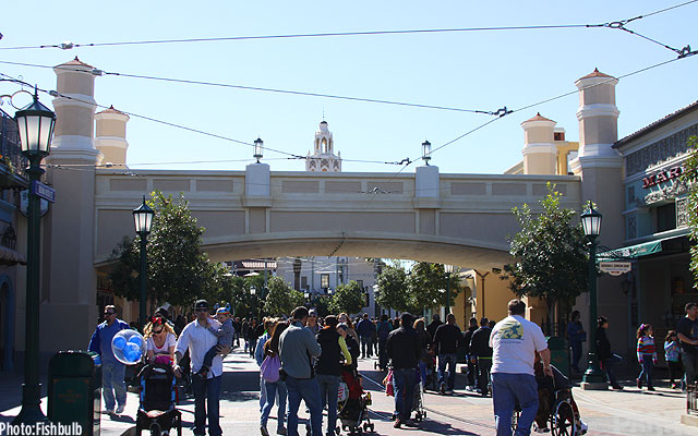 Disneyland, In the Parks: Disneyland and DCA Wrapping Up Refurbs