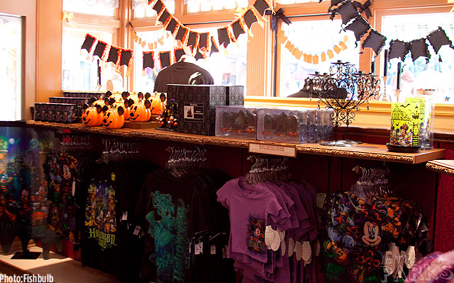 Disneyland Halloween, Disneyland Halloween Grows, Fantasmic Glows and DCA Slows