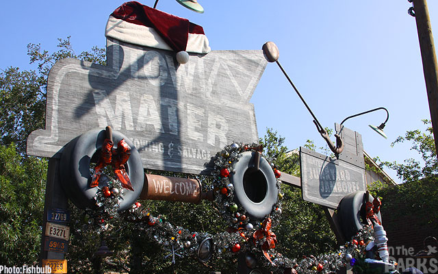 Disneyland, It&#8217;s a Cars Land Christmas at Disneyland Resort