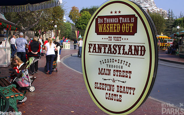 Disneyland, Disneyland Prepares for Twenty Nights of Candlelight and More Wretched Merchandise