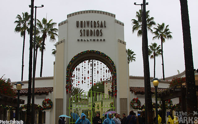 universal studios hollywood, Universal Studios Hollywood &#8211; The Show Must Go On &#8211; Rain or Shine