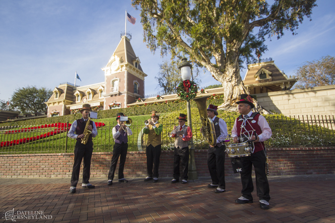 new year's eve, New Year&#8217;s Eve and Three Kings Day wrap up Disneyland&#8217;s busy holiday season