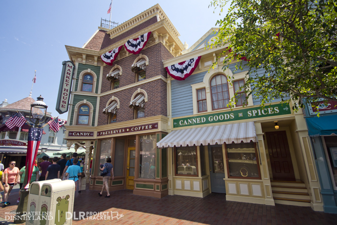 Independence Week, Disneyland celebrates Independence Week as Big Thunder Mountain continues refurbishment
