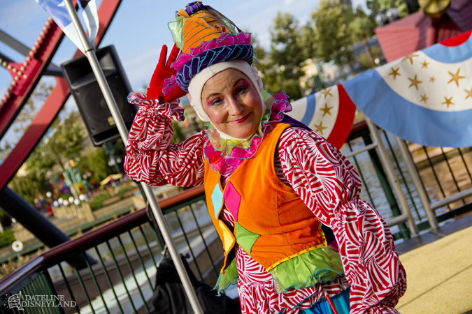 Summer, Summer comes to an end as Halloween continues to creep in at Disneyland