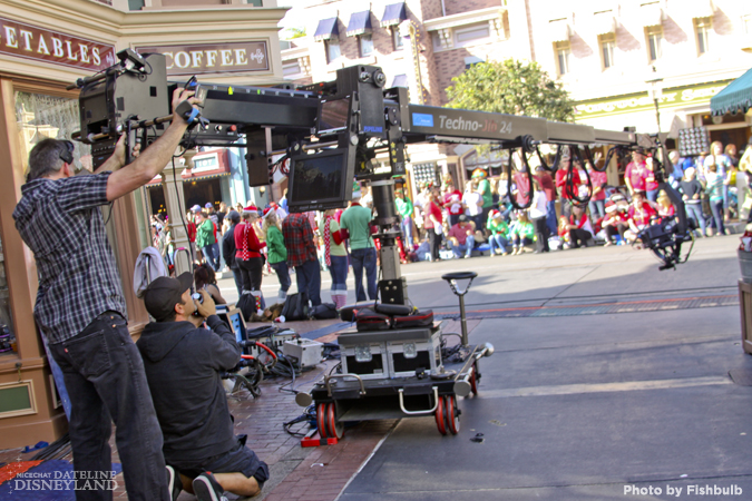 christmas day parade, Hollywood comes to Disneyland for Christmas Day Parade filming as Earl of Sandwich opens