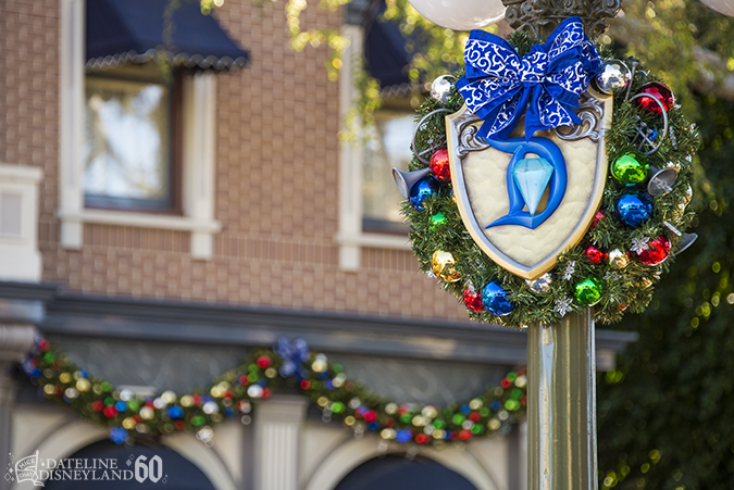 holidays, Seasons change at Disneyland as Star Wars and Christmas move in