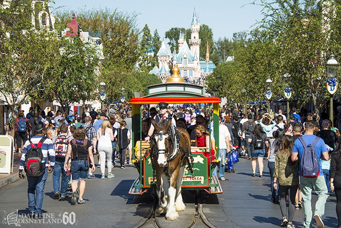 holidays, Seasons change at Disneyland as Star Wars and Christmas move in